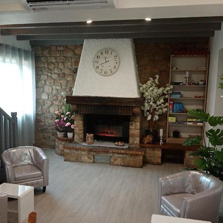 Hotel-Restaurant Le Matibyll Guilherand-Granges Esterno foto